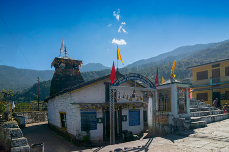 Markandey temple at Mukhumath , Uttarakhand, Garhwal , India. In winter, deity of the temple of Tunganath, Lord Shiva, is shifted to here, worshipped for 6 months till deity returns Tunganath.のeditorial素材