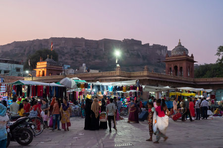 Jodhpur, Rajasthan, India - 19.10.2019 : Famous Sardar Market and Ghanta ghar Clock tower in Jodhpur, Rajasthan, India. Mehrangarh fort or Jodhpur fort in background.のeditorial素材