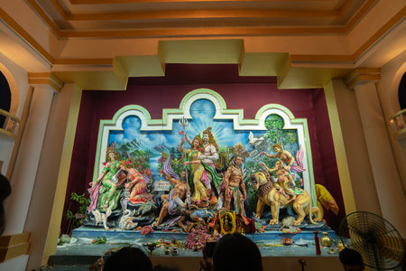 Kolkata, West Bengal, India- 4th October, 2022 : Beautifullly decorated Durga Puja idol inside puja pandal. Durga Puja is biggest festival of Hinduism, celebrated all over the world.のeditorial素材