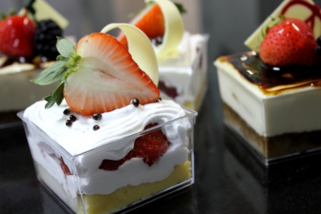 A Cup of strawberry cream with strawberryの写真素材