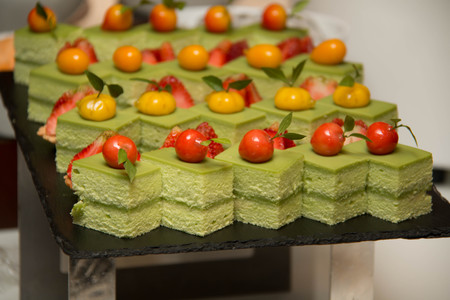 Mini cake delicious and beautiful on plateの写真素材