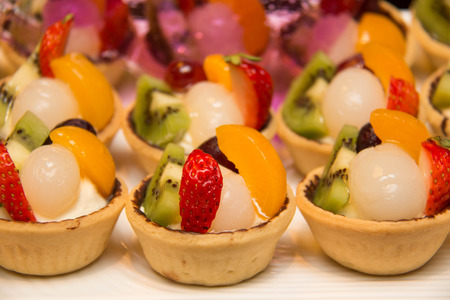 Fresh mixed fruit tart ready for dessertの写真素材