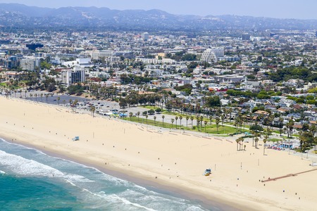 Los Angeles, USA - May 27, 2015: Aerial view of a part of Venice beach with hardly any people on the beach and in the ocean.のeditorial素材