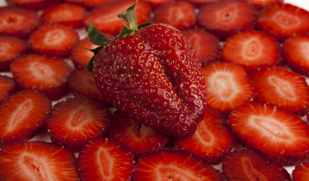 strawberry heart-shaped strawberry slices onの写真素材