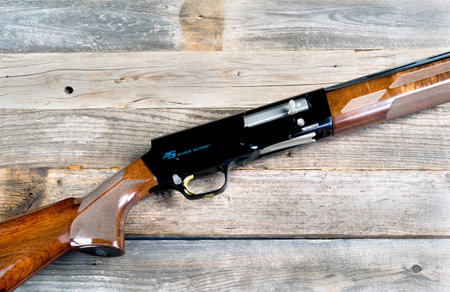 Fort Worth,Texas- Feb. 2021  Closeup of a A5 Browning Sweet 16 in 16 gauge shotgun. Was first design by John Browning in 1898のeditorial素材