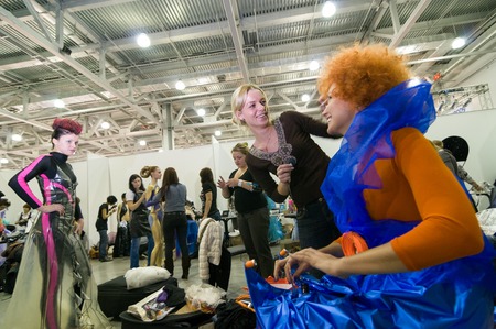 MOSCOW, RUSSIA - October 28, 2009 - Participants of makeup and hair artists competition  at Intercharm exhibition public eventのeditorial素材