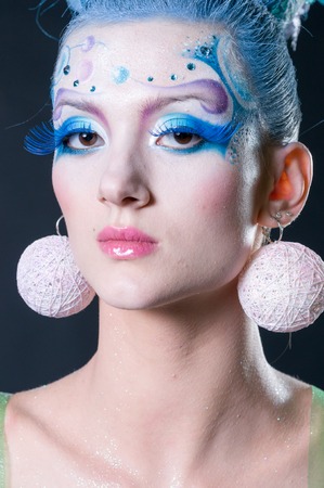 MOSCOW, RUSSIA - October 28, 2009 - Participants of makeup and hair artists competition  at Intercharm exhibition public eventのeditorial素材