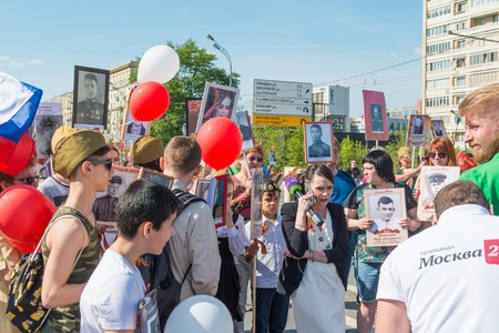 Moscow, Russia - May 9:  Immortal Regiment  marches on. Moscow celebrates 71-th Victory Day anniversary on May 9, 2016 in Moscow.のeditorial素材