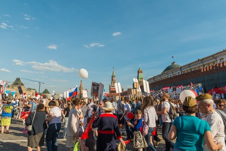 Moscow, Russia - May 9:  Immortal Regiment  marches on. Moscow celebrates 71-th Victory Day anniversary on May 9, 2016 in Moscow.のeditorial素材