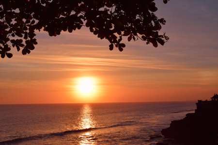 Amazing Sunset in Tanah Lot Bali Templeの写真素材