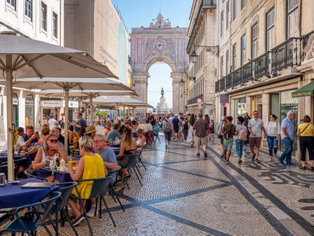 The historic architecture of Lisbon in Portugal.のeditorial素材