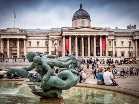The iconic architecture of London in the UK.のeditorial素材