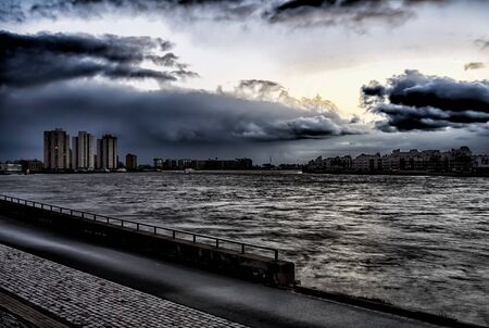 Dark Maas Rotterdam