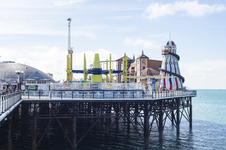 Brighton, England - 17 September 2017: View of the Brighton Pier Palace attractionsのeditorial素材