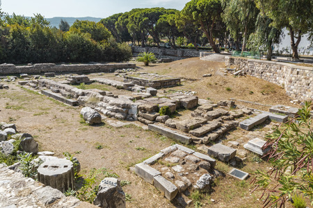 Kos, Greece - October 11, 2018: View of the remaining stones of the iconic ruins of the Altar Of Dionysus on the island of Kos in Greece.のeditorial素材