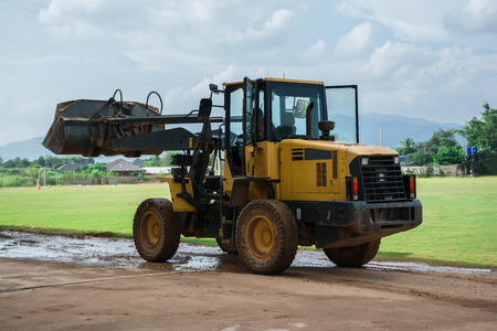 Tracktor on site