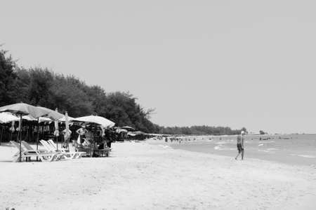 CHA-AM DISTRICT, THAILAND - FEBRUARY 24, 2017 - Chaam beach with tourists sunbathing and relaxingのeditorial素材