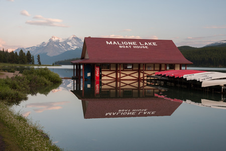 Maligne lake in Jasper national park, Alberta, Canadaのeditorial素材