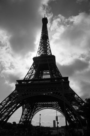 Eiffel Tower in black and white