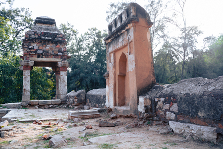 Fort walls of the Tomb of Sikandar Lodi, the ruler of the Lodi Dynasty in Lodhi Gardens in New Delhi, Indiaのeditorial素材
