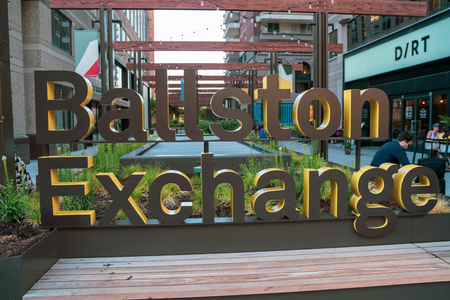 Arlington, Virginia - August 7, 2019: Sign for Ballston Exchange, a mix of office space, retail and restaurants in the Ballston neighborhood area of Northern Virginiaのeditorial素材