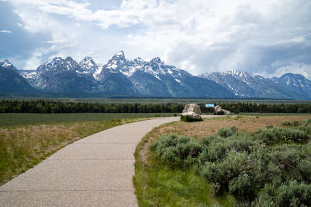 The Glacier View Turnout overlook in Grand Teton National Park Wyomingのeditorial素材