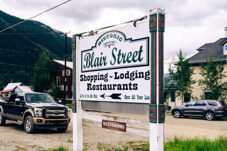 Silverton, Colorado - August 3, 2021: Sign for Welcome to Silverton - visit historical Blair Streetのeditorial素材