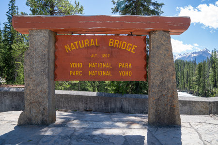 Sign for the Natural Bridge in Yoho National Park Canadaのeditorial素材