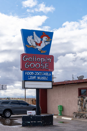 Coolidge, Arizona - December 23, 2023: Neon sign for the Gallopin Goose bar and restaurant venue. Featured on Bar Rescue on Spike TVのeditorial素材