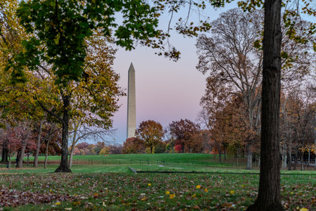 Washington Monument at dusk sunset in the fallの写真素材