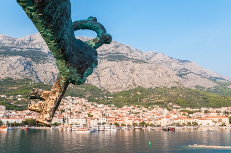 Key to Makarska in a hand of St Peter statue の写真素材