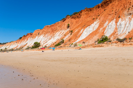 Cliffs at Praia da Falesia, Algarve, Portugalの写真素材