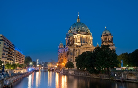 Berlin cathedral on museum island in the eveningのeditorial素材