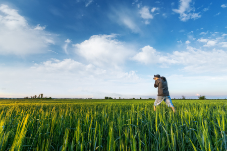 summer cloud landscape / photographer in search of a plotの写真素材
