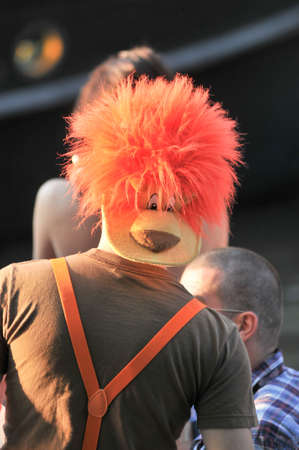 hat sheds fluff orangeのeditorial素材