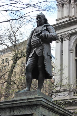 Benjamin Franklin statue along the Freedom Trail in Bostonのeditorial素材