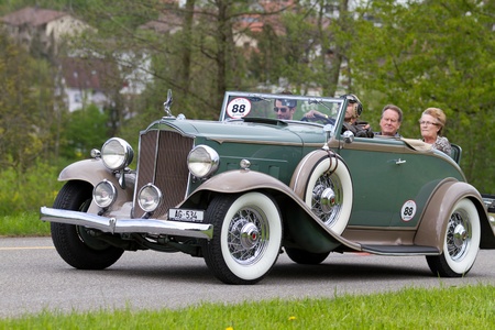 MUTSCHELLEN, SWITZERLAND-APRIL 29: Vintage pre war race car Packard Cabriolet from  1932 at Grand Prix in Mutschellen, SUI on April 29, 2012.  Invited were vintage sports cars and motorbikes.のeditorial素材