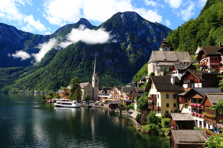 Beautiful view of classic buildings in Hallstatt of Austriaの写真素材