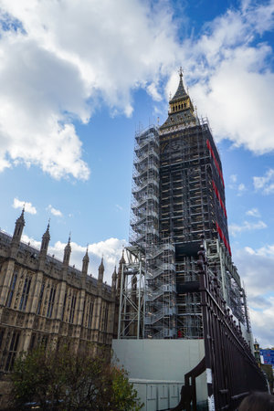 London / United Kingdom - November 20 2017: close up Big Ben clock tower under renovationのeditorial素材