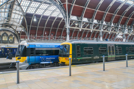 London / UK - November 13 2017: Heathrow Express bogey at Paddington train station for passenger transportationのeditorial素材