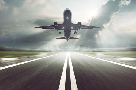 airplane landingの写真素材