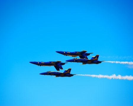 Blue Angels Flight Team Demonstration at an air show at LRAFB in near Little Rock, Arkansas on Sept  9, 2012 のeditorial素材