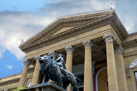 Massimo Vittorio Emanuele Theater in Palermoのeditorial素材