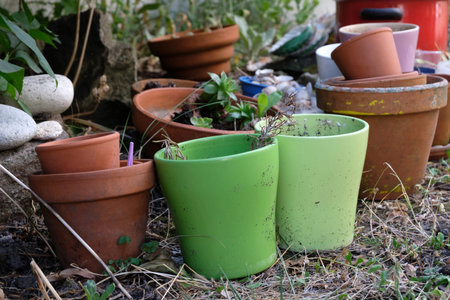 Close-up empty flower pots on backgroundの写真素材