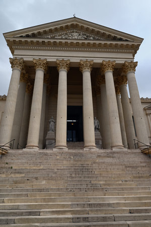 Exterior view of the entrance to the Montpellier courthouse