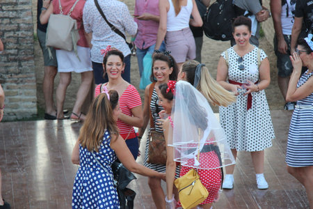Senigallia, Italy 6 August 2019 is an international music festival focused on the US music and culture of the fifties. In the photo: people dressed up in the 50s style Summer Jamboreeのeditorial素材