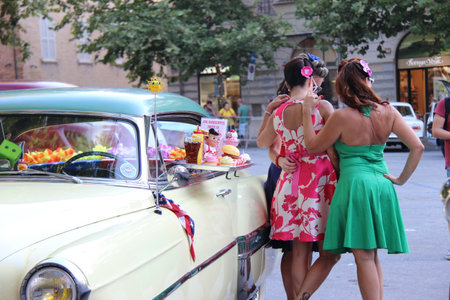 Senigallia, Italy 12 August 2019 is an international music festival focused on the US music and culture of the fifties. In the photo: people dressed up in the 50s style Summer Jamboreeのeditorial素材