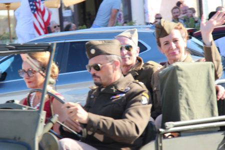 People vintage, Senigallia, Italy 12 August 2019 is an international music festival focused on American music and culture of the 1950s. In the photo: people dressed in vintage 1950s styleのeditorial素材