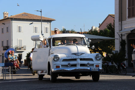 Senigallia, Italy 6 August 2019 is an international music festival focused on the US music and culture of the fifties. In the photo: people dressed up in the 50s style Summer Jamboreeのeditorial素材