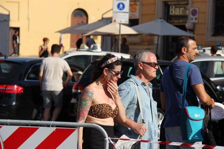 Senigallia, Italy 12 August 2019 is an international music festival focused on the US music and culture of the fifties. In the photo: people dressed up in the 50s style Summer Jamboreeのeditorial素材